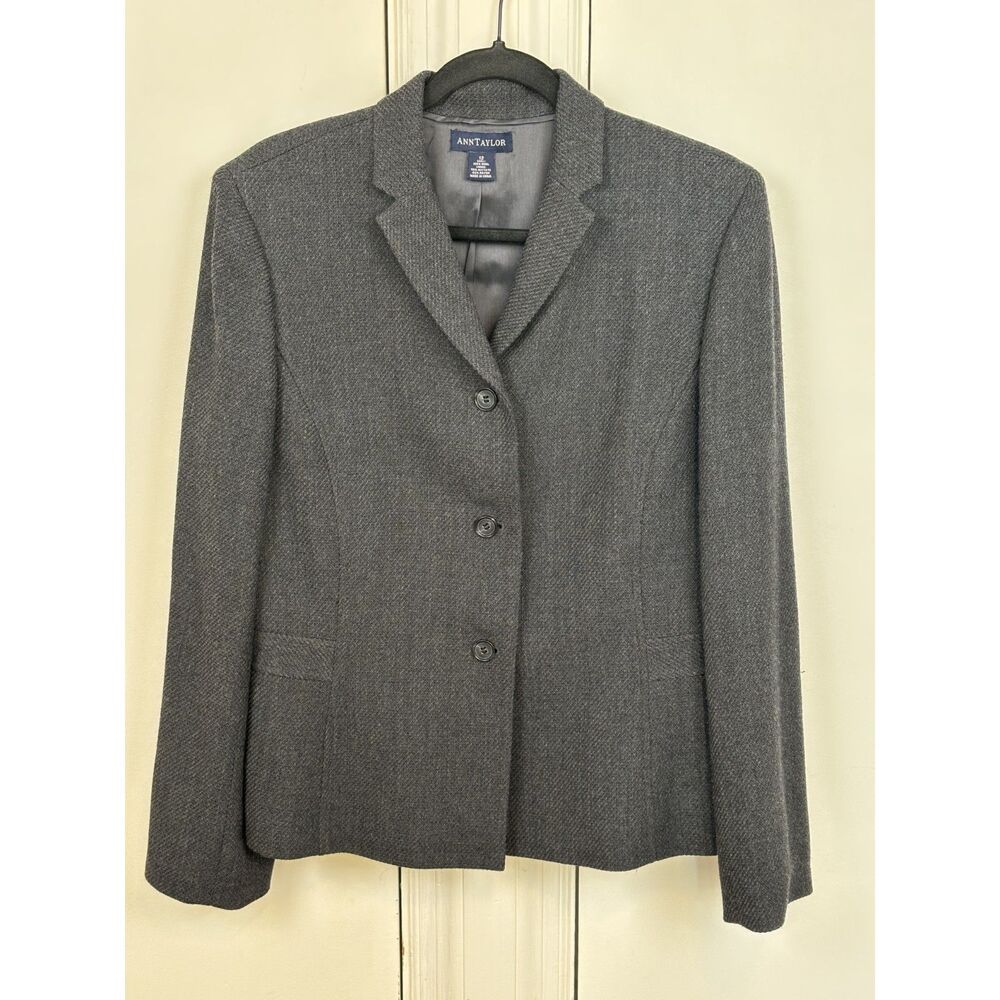 Ann Taylor Gray Wool 2 piece skirt suit 12
